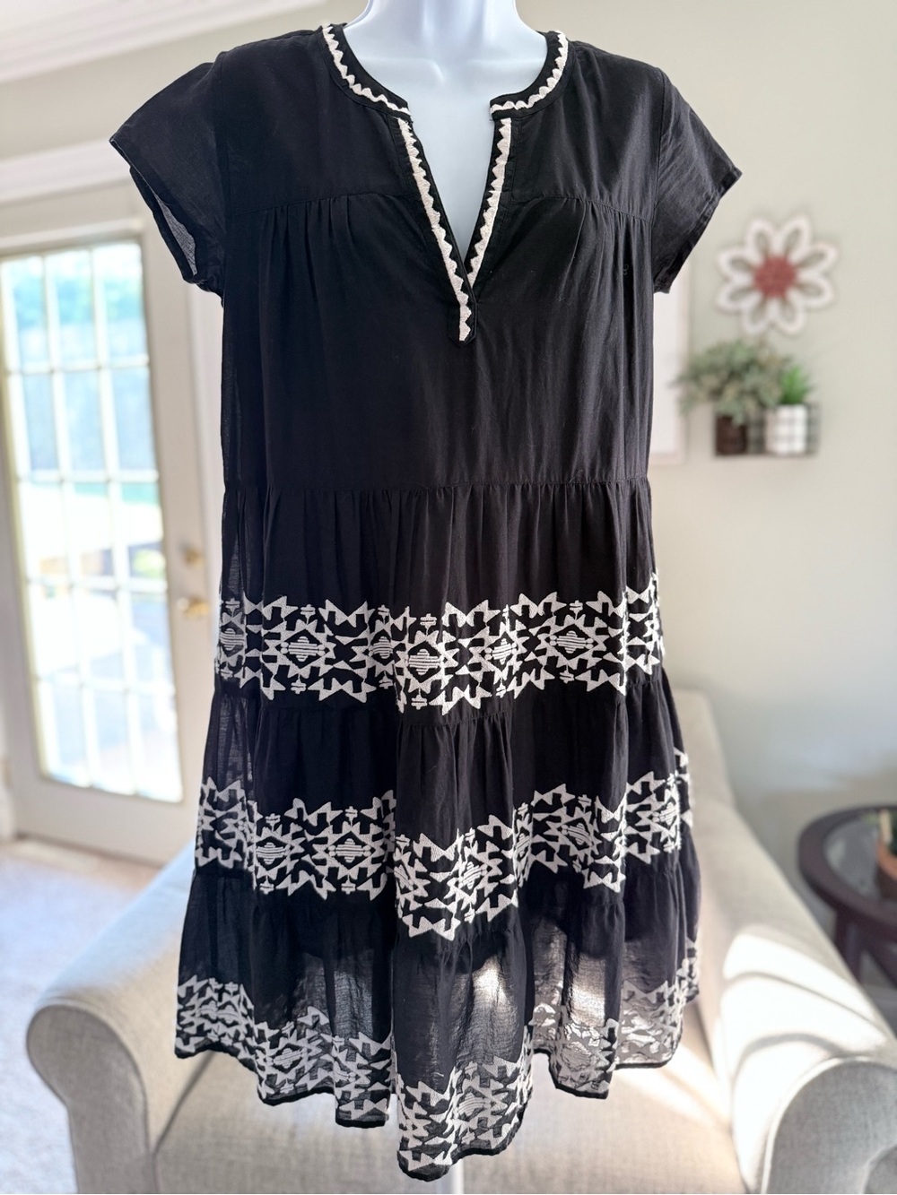 Roller Rabbit Black Top with White Embroidered Trim